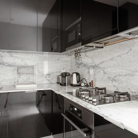 Prata Street-your In Apartment