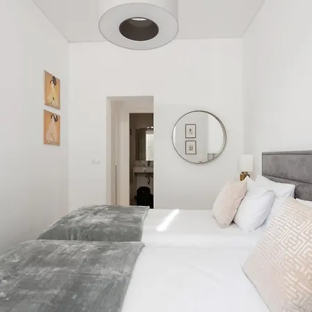 Apartment Prata Street-your In